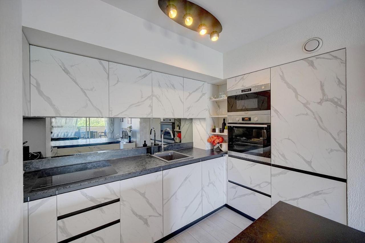 Immogroom - 2 Br- Bright - Terrace - Wifi - Air Conditioning Cannes Exterior photo